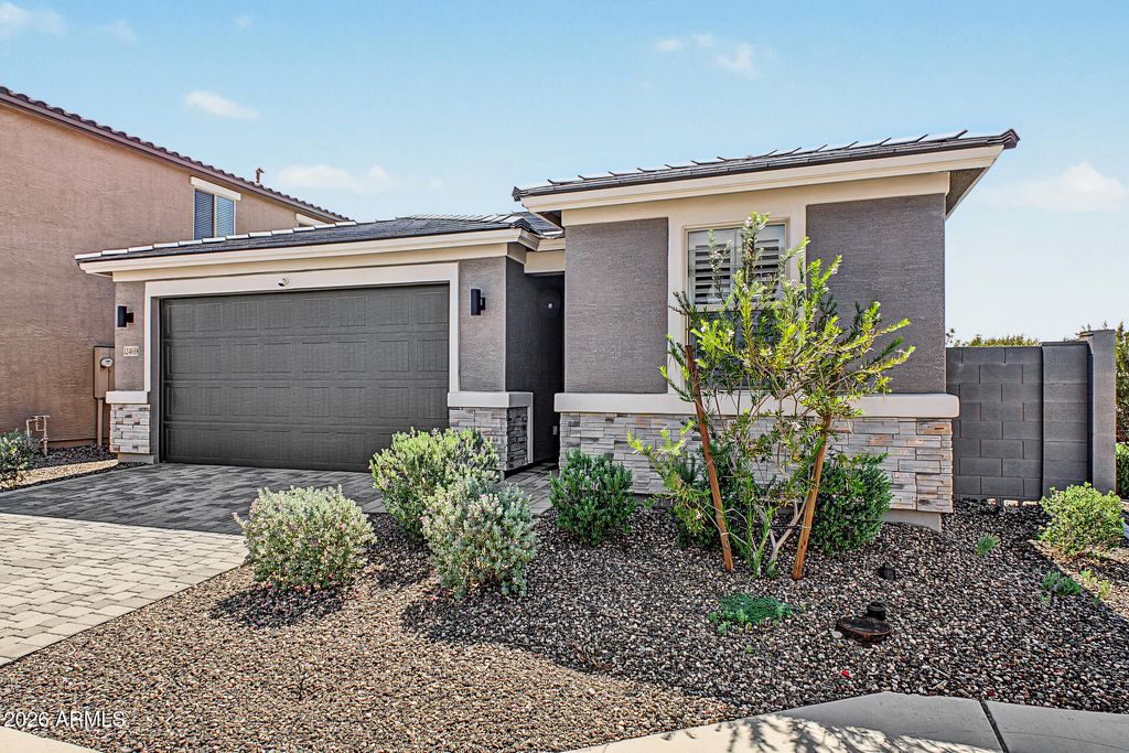 12469 W MARLETTE Avenue, Litchfield Park, AZ 85340 — photo 5