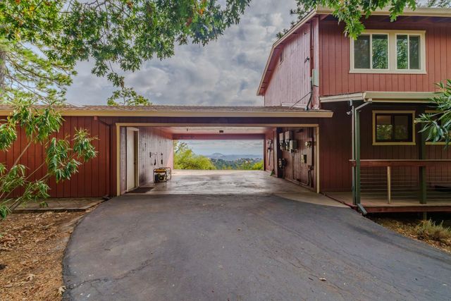 10285 Ponderosa Way, Pine Grove, CA 95665