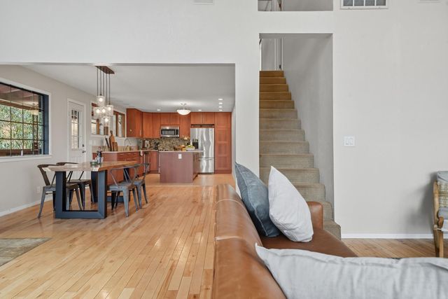 10285 Ponderosa Way, Pine Grove, CA 95665