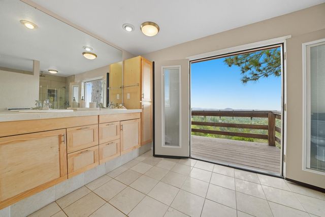 10285 Ponderosa Way, Pine Grove, CA 95665