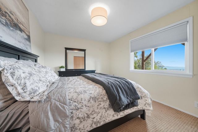 10285 Ponderosa Way, Pine Grove, CA 95665