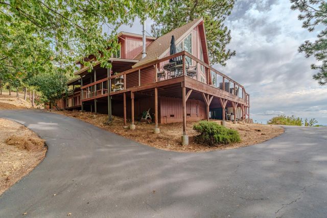 10285 Ponderosa Way, Pine Grove, CA 95665