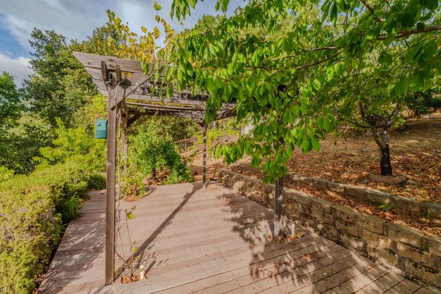 10285 Ponderosa Way, Pine Grove, CA 95665