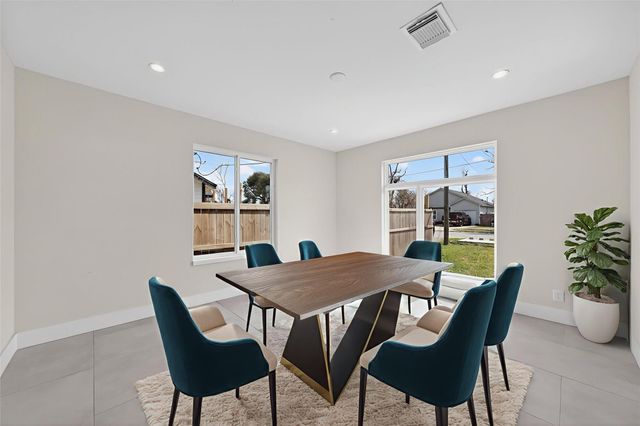 7409 Touchstone Street, Houston, TX 77028