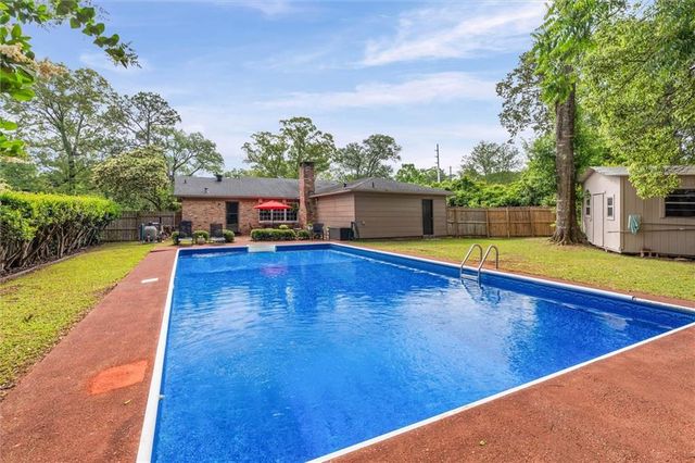 2212 Knollwood Drive, Mobile, AL 36609