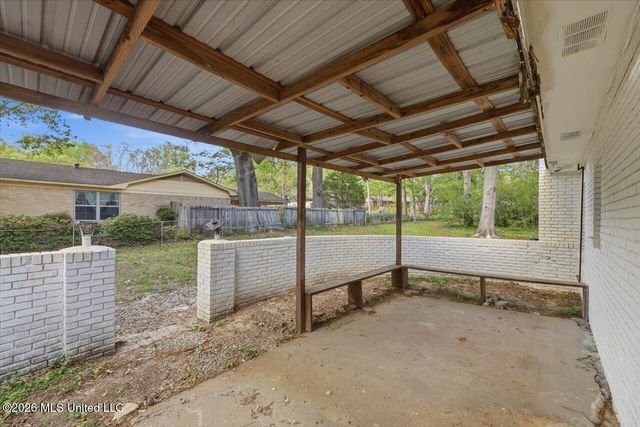 1201 Rockingham Drive, Clinton, MS 39056