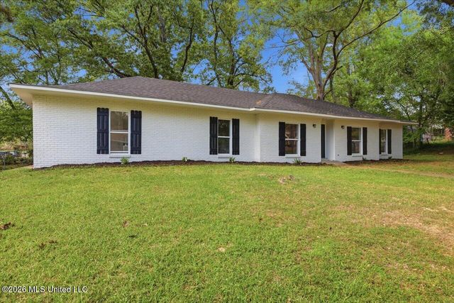 1201 Rockingham Drive, Clinton, MS 39056