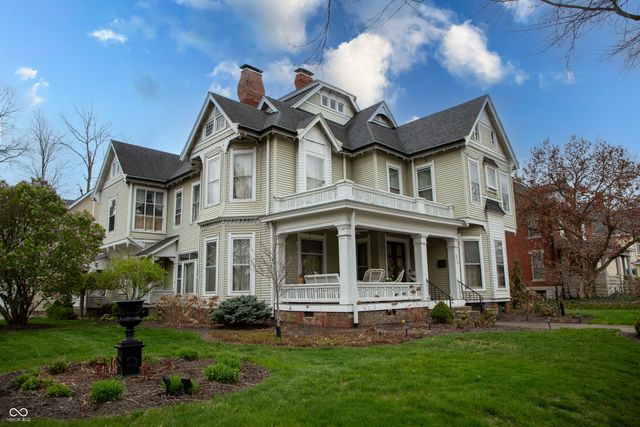 313 E Wabash Avenue, Crawfordsville, IN 47933