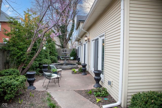 313 E Wabash Avenue, Crawfordsville, IN 47933