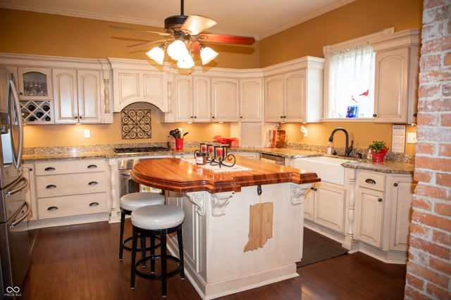 313 E Wabash Avenue, Crawfordsville, IN 47933