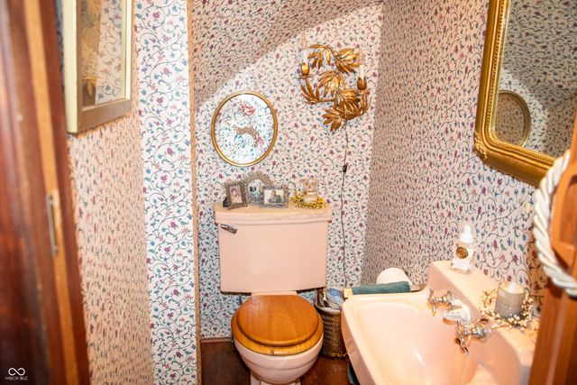 313 E Wabash Avenue, Crawfordsville, IN 47933