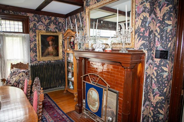 313 E Wabash Avenue, Crawfordsville, IN 47933