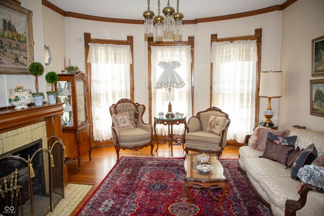 313 E Wabash Avenue, Crawfordsville, IN 47933