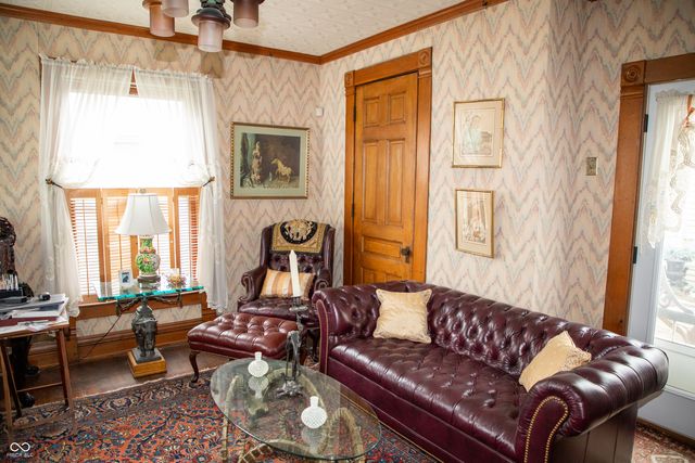 313 E Wabash Avenue, Crawfordsville, IN 47933