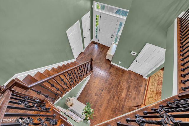 114 E Parsonage Way, Manalapan, NJ 07726