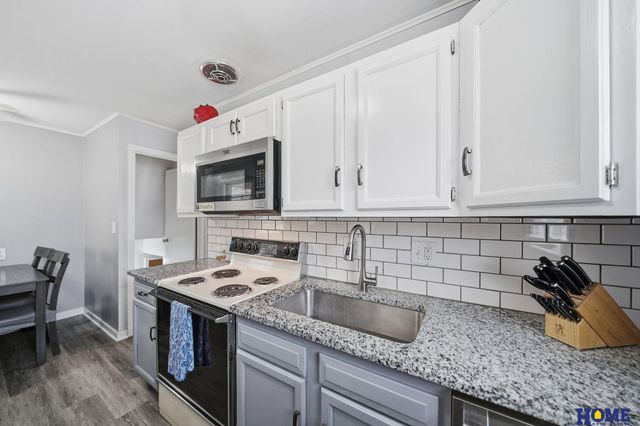 3200 S 44th Street, Lincoln, NE 68506