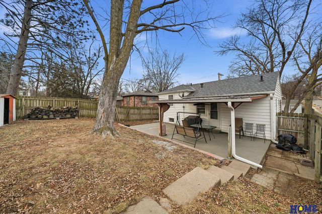 3200 S 44th Street, Lincoln, NE 68506