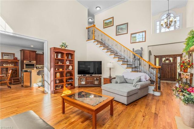 1105 Flippin Lane, King, NC 27021