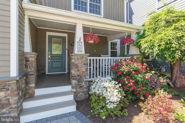 1900 N NELSON ST, Arlington, VA 22207