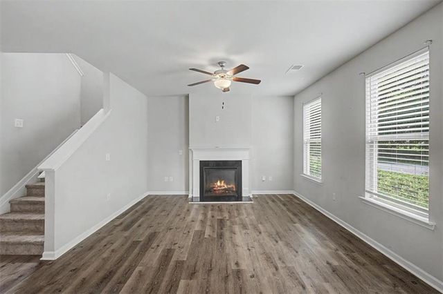212 Mcginnis Circle, Calhoun, GA 30701
