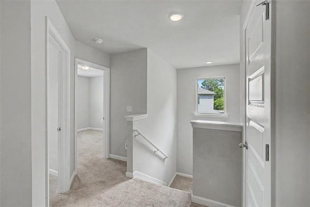 212 Mcginnis Circle, Calhoun, GA 30701