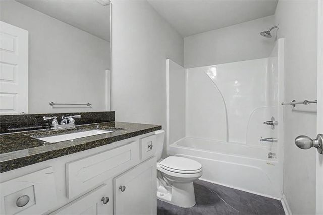 212 Mcginnis Circle, Calhoun, GA 30701