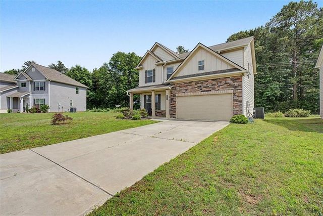 212 Mcginnis Circle, Calhoun, GA 30701