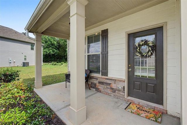 212 Mcginnis Circle, Calhoun, GA 30701