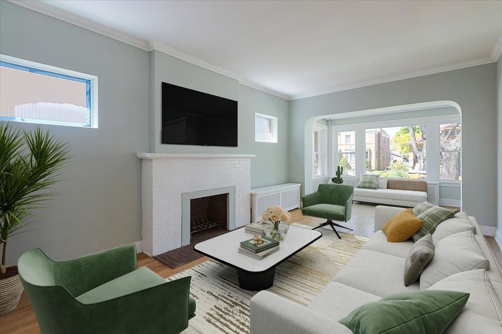 6515 N MAPLEWOOD Avenue, Chicago, IL 60645 — photo 2