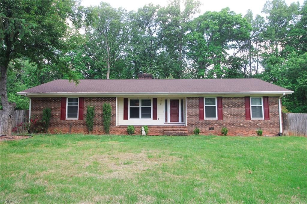 8012 Tam Oshanter Drive, Greensboro, NC 27409