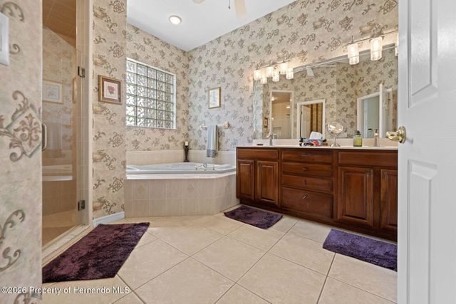 5399 Championship Cup Lane, Spring Hill, FL 34609
