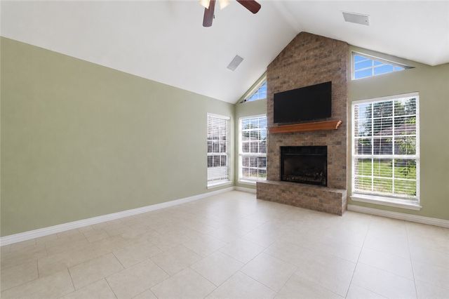 907 Quail Terrace, Rogers, AR 72756