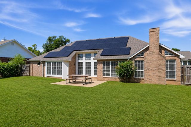 907 Quail Terrace, Rogers, AR 72756