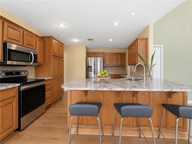 907 Quail Terrace, Rogers, AR 72756