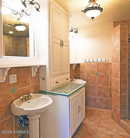 1480 Via Norte, Las Cruces, NM 88007