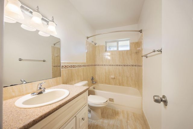 1510 SE 15th Street 302, Fort Lauderdale, FL 33316