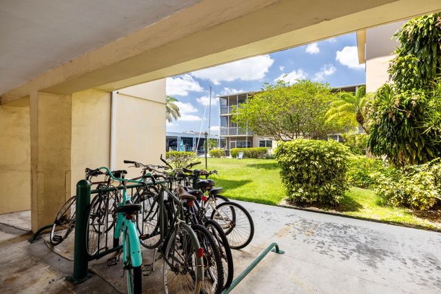 1510 SE 15th Street 302, Fort Lauderdale, FL 33316