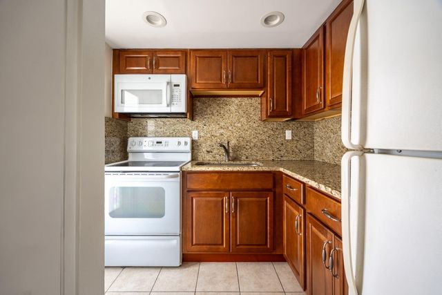 1510 SE 15th Street 302, Fort Lauderdale, FL 33316