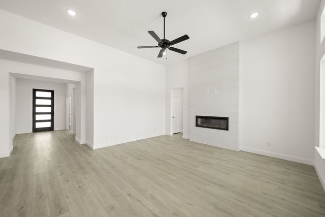 408 Dylan Way, Midlothian, TX 76065