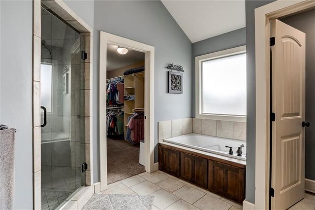 10941 S Barth Road, Olathe, KS 66061