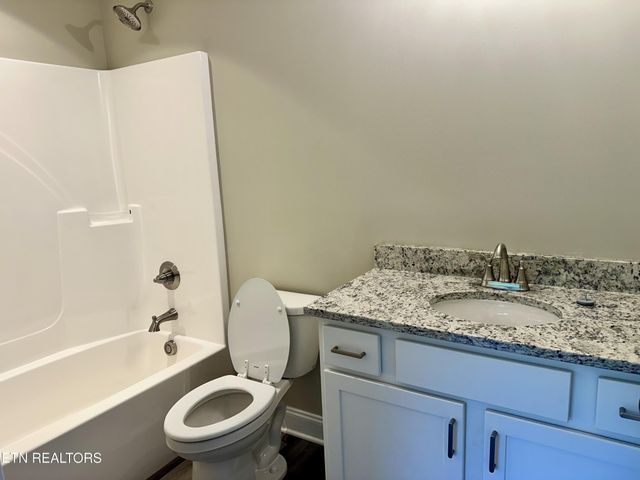 481 Broome Rd Apt 208, Knoxville, TN 37909