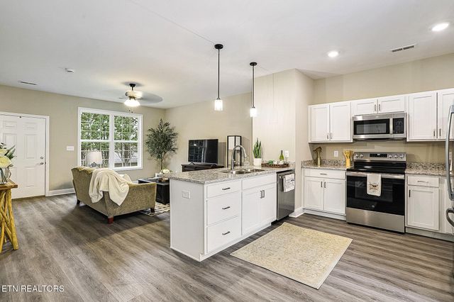 481 Broome Rd Apt 208, Knoxville, TN 37909