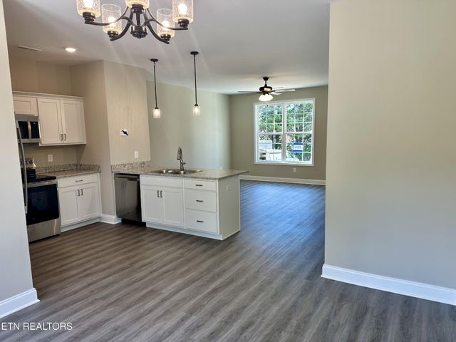 481 Broome Rd Apt 208, Knoxville, TN 37909