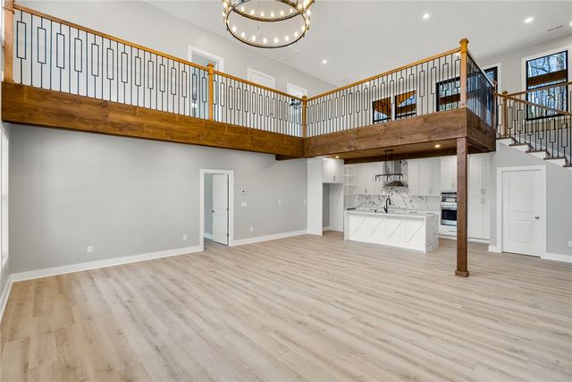 415 Tiger Lane, Westminster, SC 29693