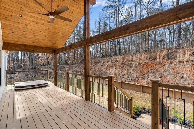 415 Tiger Lane, Westminster, SC 29693