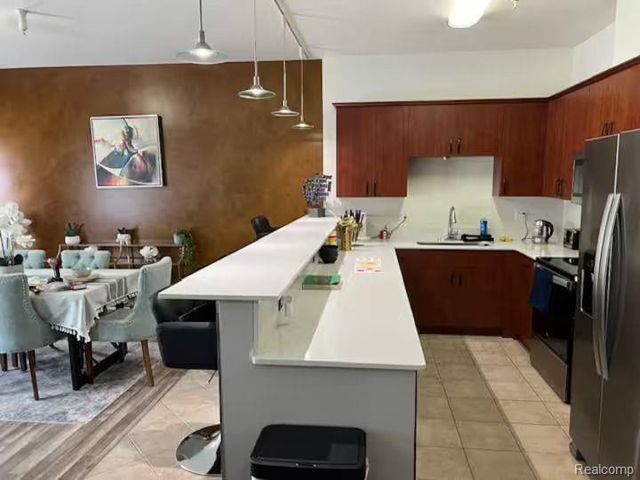 1008 S Military Street, Dearborn, MI 48124