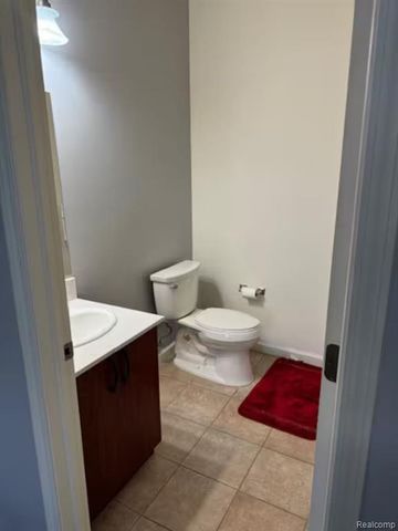 1008 S Military Street, Dearborn, MI 48124