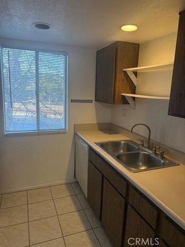 1048 S Idaho 8, La Habra, CA 90631