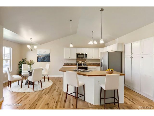 654 Foxtail Way, Windsor, CO 80550