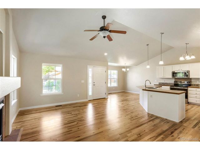 654 Foxtail Way, Windsor, CO 80550